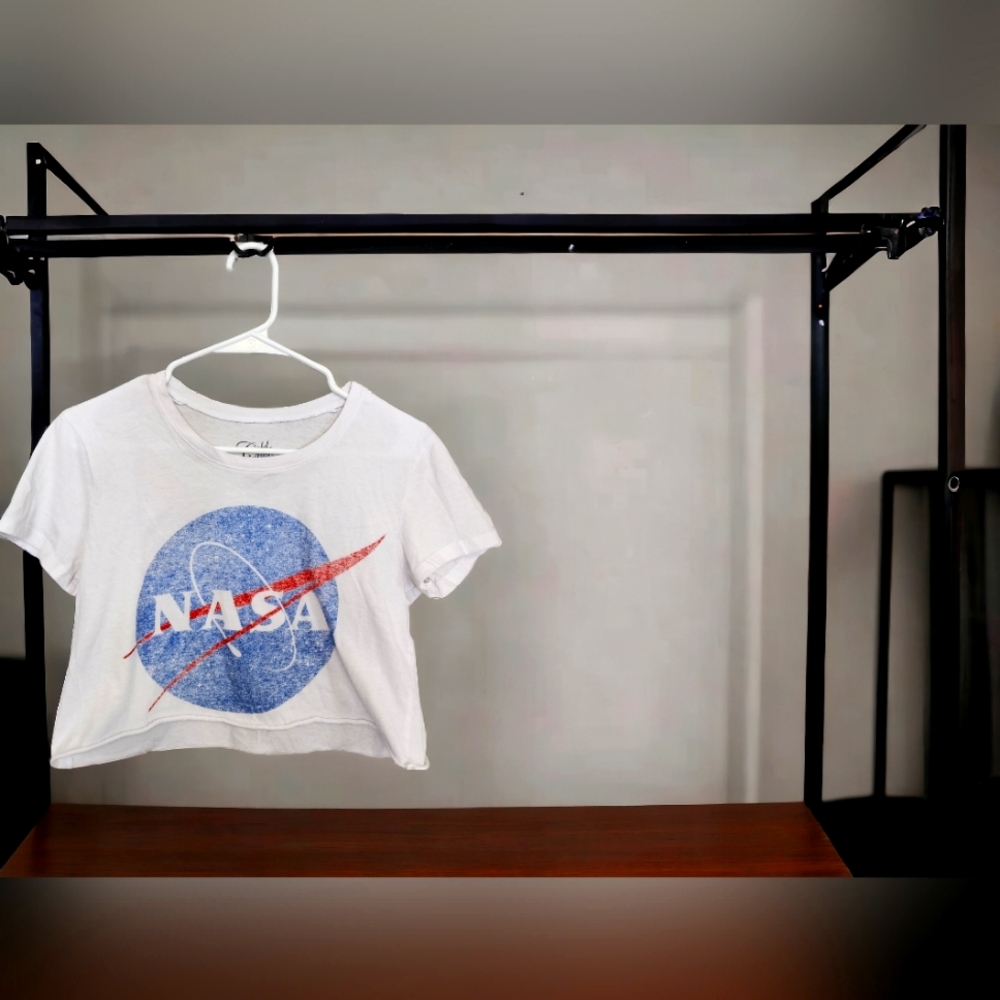 Nasa crop top